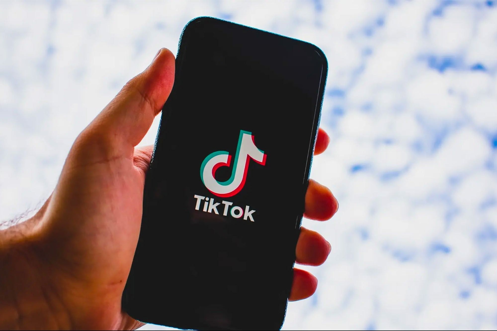 tiktok巴西直播节点_中国App全球市场表现_TikTok月活用户突破10亿